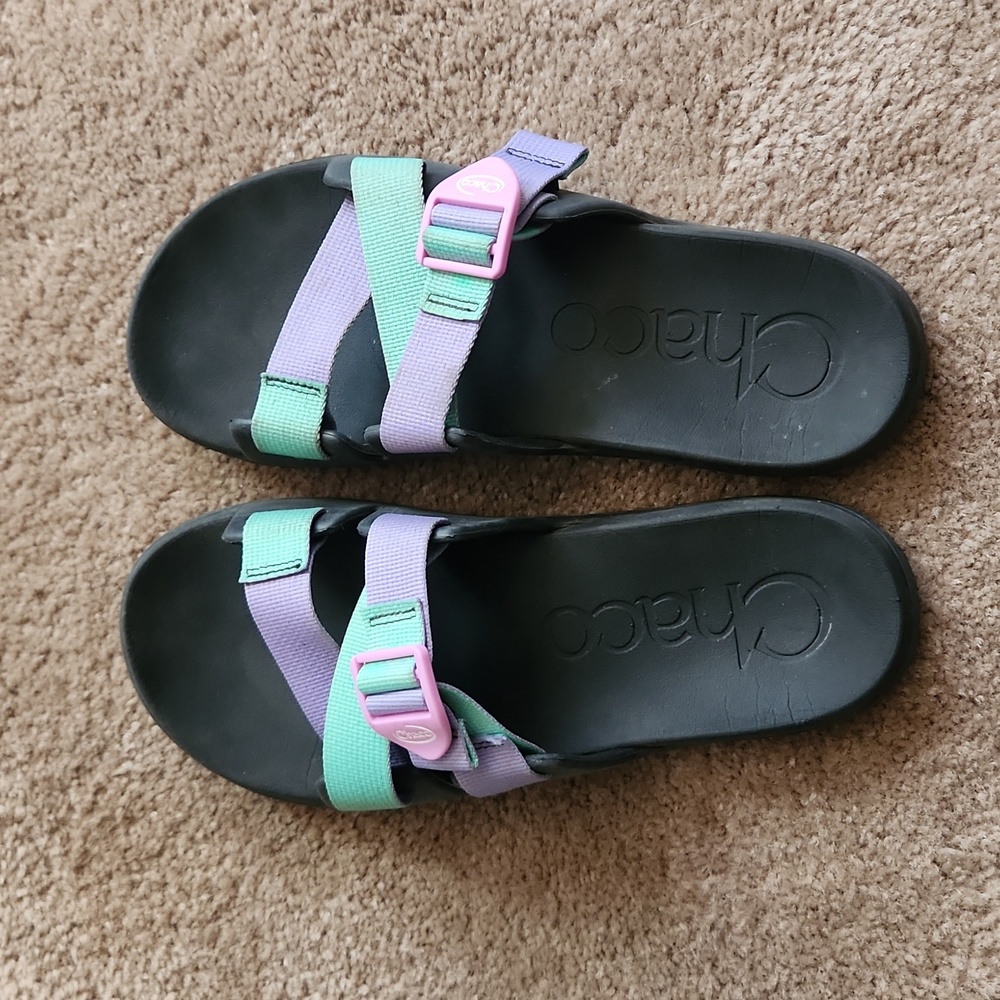 Chaco chillos slides